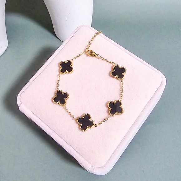 Stainless steel gold tone double sided four leaf clover bracelet new - Picture 2 of 4